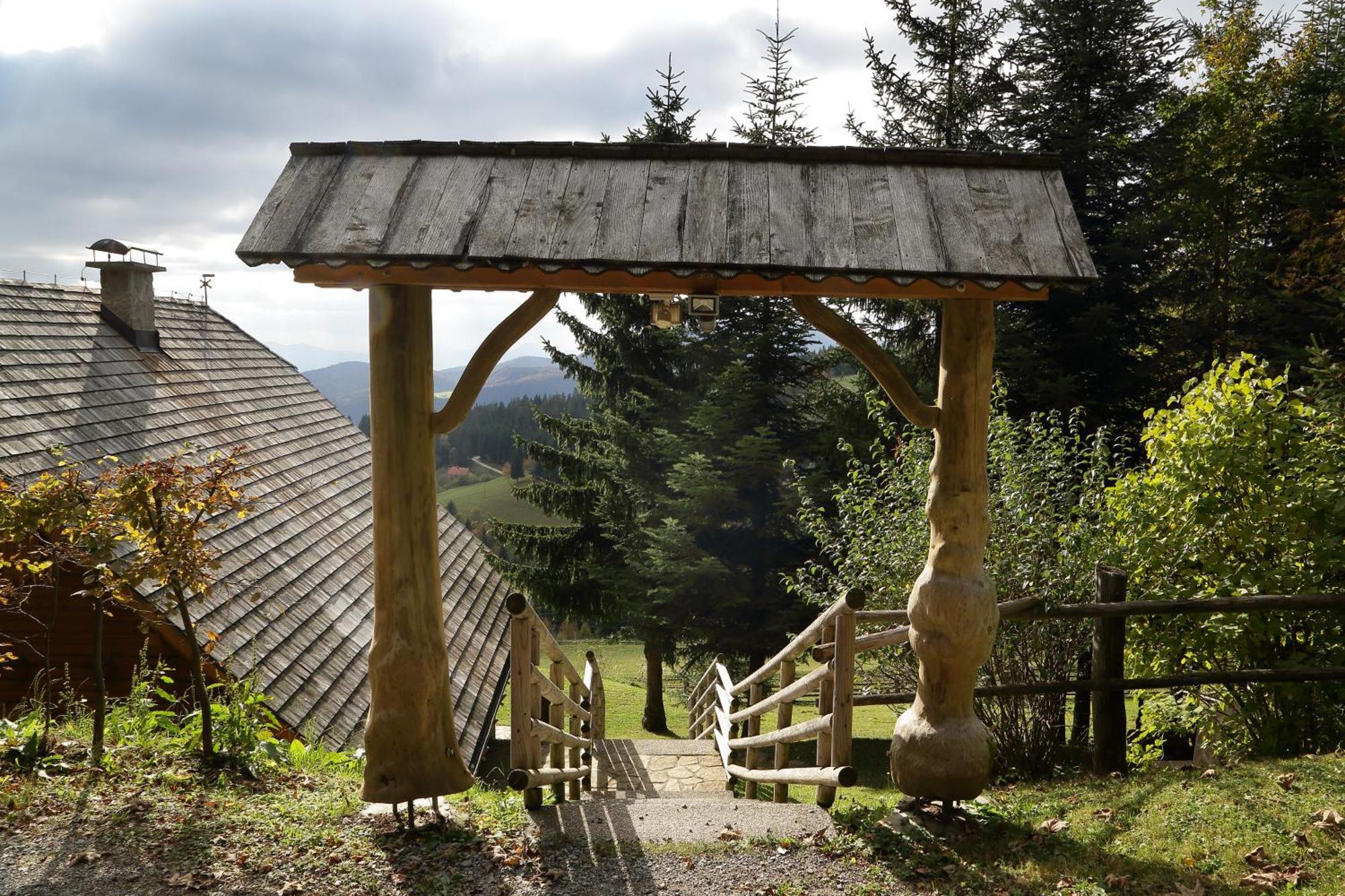 Charming Chalet Rogla Hudinja Luaran gambar